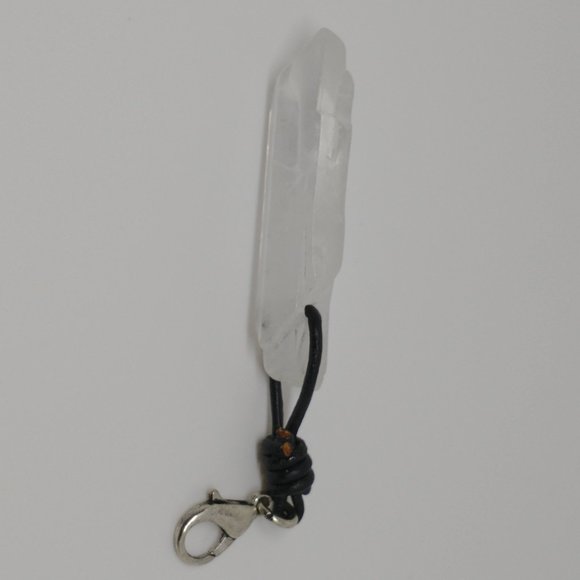 Quartz Crystal Pendant - Picture 3 of 10